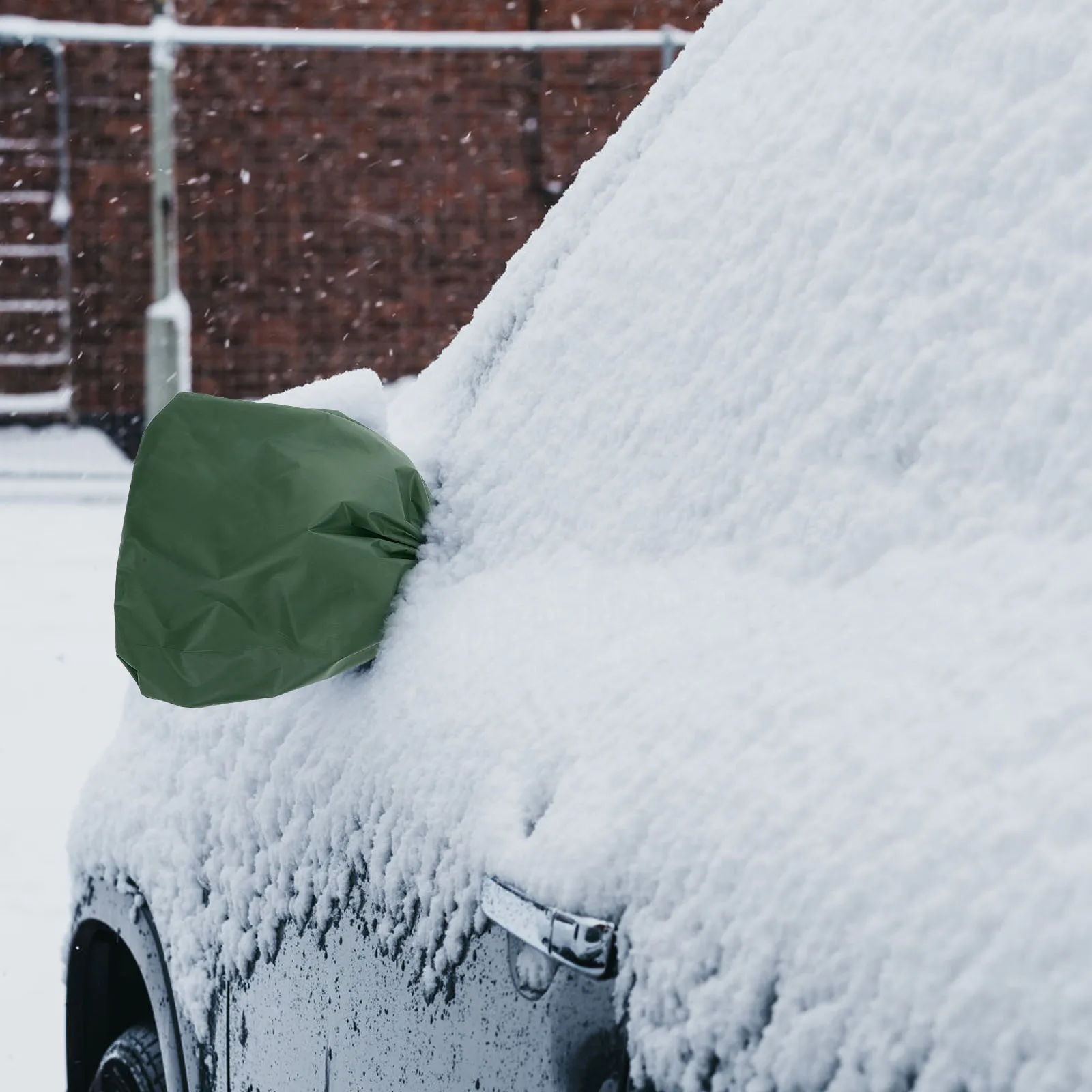 

2Pcs Auto Side Mirror Snow Cover Stylish Frost Guard Durable Winter Protection Easy Installation Car Accessories