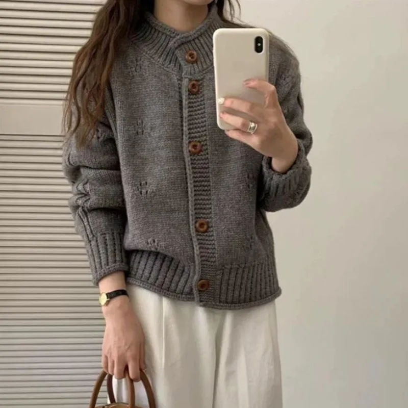 

Женский вязаный свитер круглого цвета, вязаный крючком топ без рукавов, свободный крой, однотонный, с манжетами, осень-зима, новый дизайн