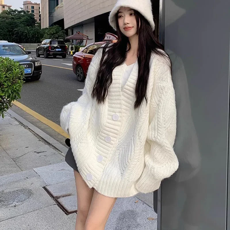 Chunky Knit Cardigan Sweaters Women Oversize Long Sleeve Button Up Cable Knitted Coat Fall Winter Loose Korean Fashion Outfit