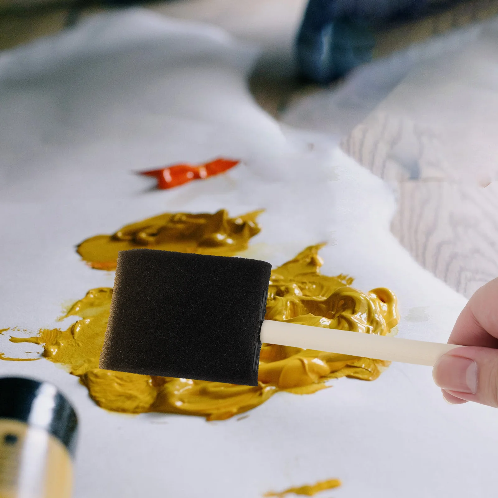 Рисунок 3 - детская губка, кисть для рисования