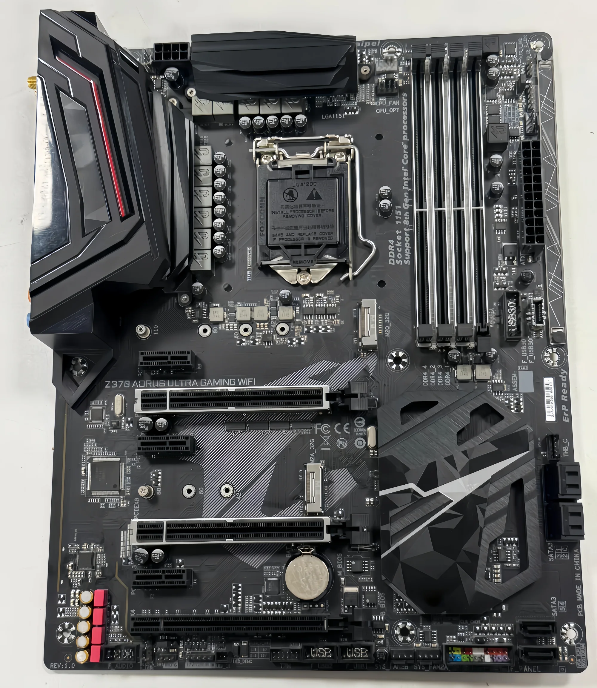 For Gigabyte Z370 AORUS Ultra Gaming WIFI Motherboard  LGA 1151 DDR4 M.2 Mainboard 100% Tested OK Fully Work