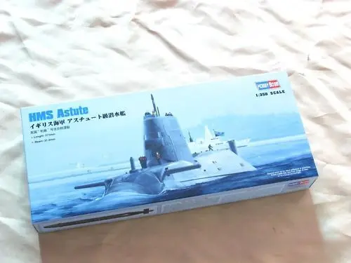 

US Stock Hobby Boss 83509 1/350 Scale HMS Nuclear Attack Submarine Static Model Kit TH05751-SMT2