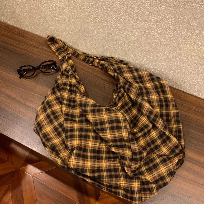 Koreanische karierte Canvas-Umhängetasche, Vintage-Mode-Rucksack, Damen-Tasche mit großem Fassungsvermögen, leichte, lässige Tragetasche für den Arbeitsweg – Detail 4