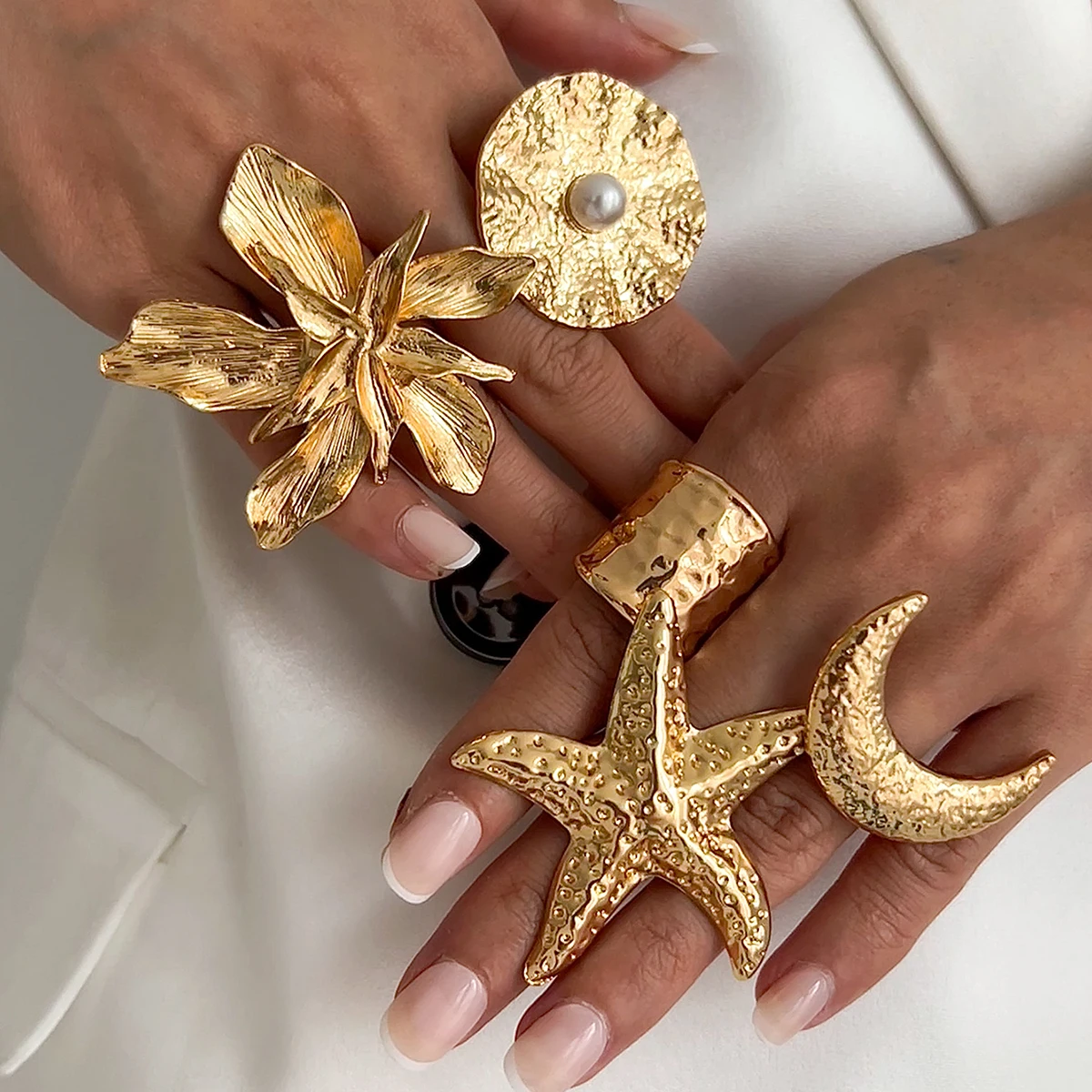SHIXIN Fashion Gold Color Starfish Flowers Wide Open Rings for Women Exaggerated Geometric Star Moon Adjustable Couple Ring Y2K