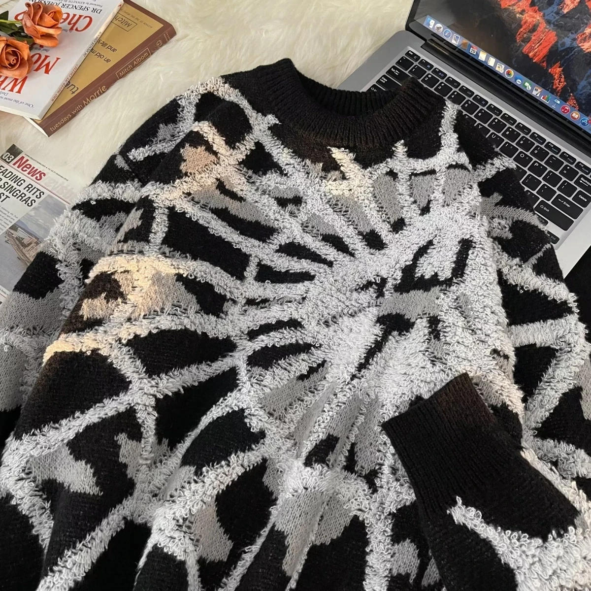 

Мужской осенне-зимний свитер Thiened, свободный американский трикотаж, повседневный длинный свек, круглый пуловер, гонконгский слей...