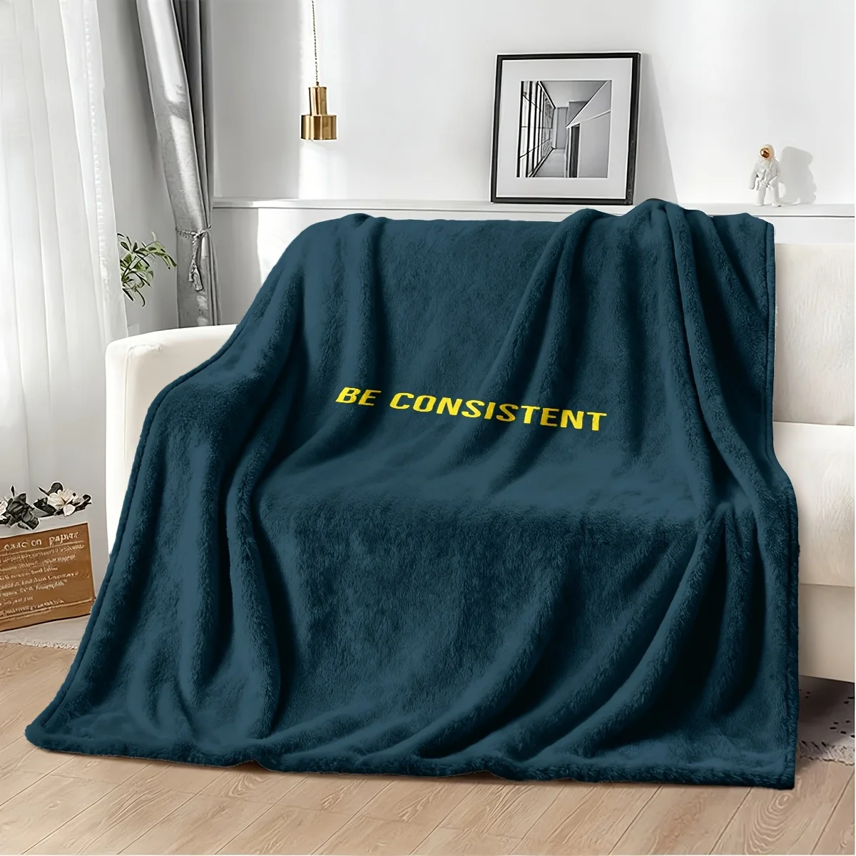 Luxurious Plush Velvet Throw Blanket Nap Lap Cover for Living Room Couch Cozy Autumn Winter Decor Housewarming Gift