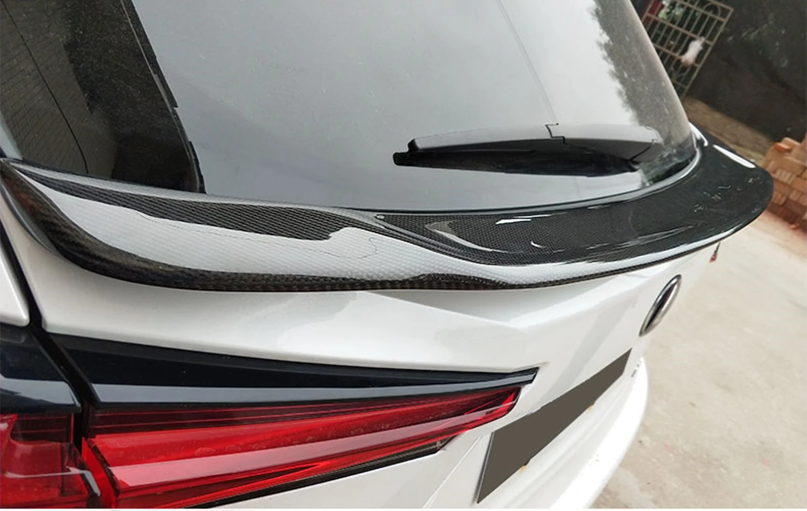 For Lexus NX200t NX300h 300 2015-2020 Carbon Fiber Rear Trunk Lid Middle Spoiler Wing Tail Gate Window Center Flap Splitter Lip