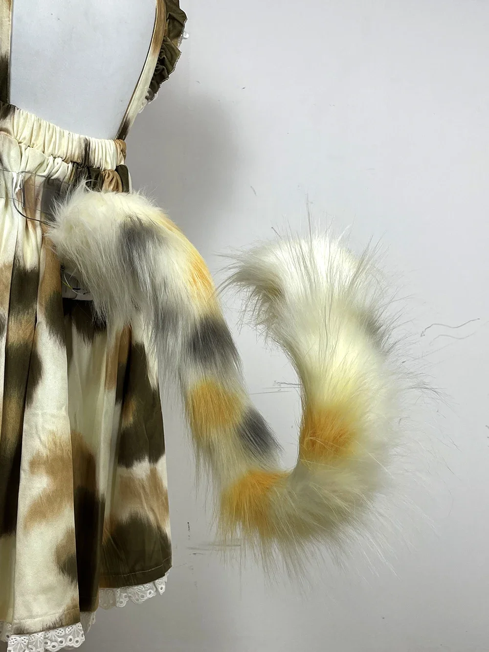 Electric Tail Movable Cat Tail Cosplay Accessory for Halloween Fancy Stage Performance Props Cosplay Performance