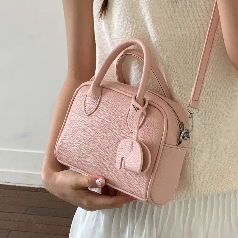 

Trendy Retro Bowling Bag Unique Handbag Korean Minimalist Style Versatile Daily Shoulder Purse Elegant Lady Commuter Work Bag