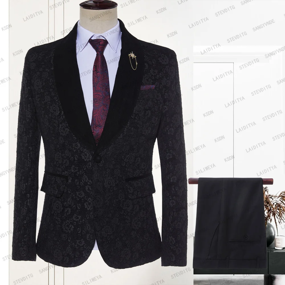 

2023 New Men Wedding Party Two Pieces Black Flower Pttern Velvet Jacket Set Large Size Male Blazer Pants Fashion Slim Fit Suit
