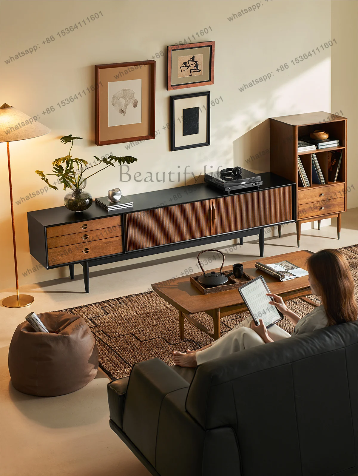 YJ Slow TV Cabinet Black Solid Wood Small Apartment Living Room Household Retro Medieval TV Cabinet