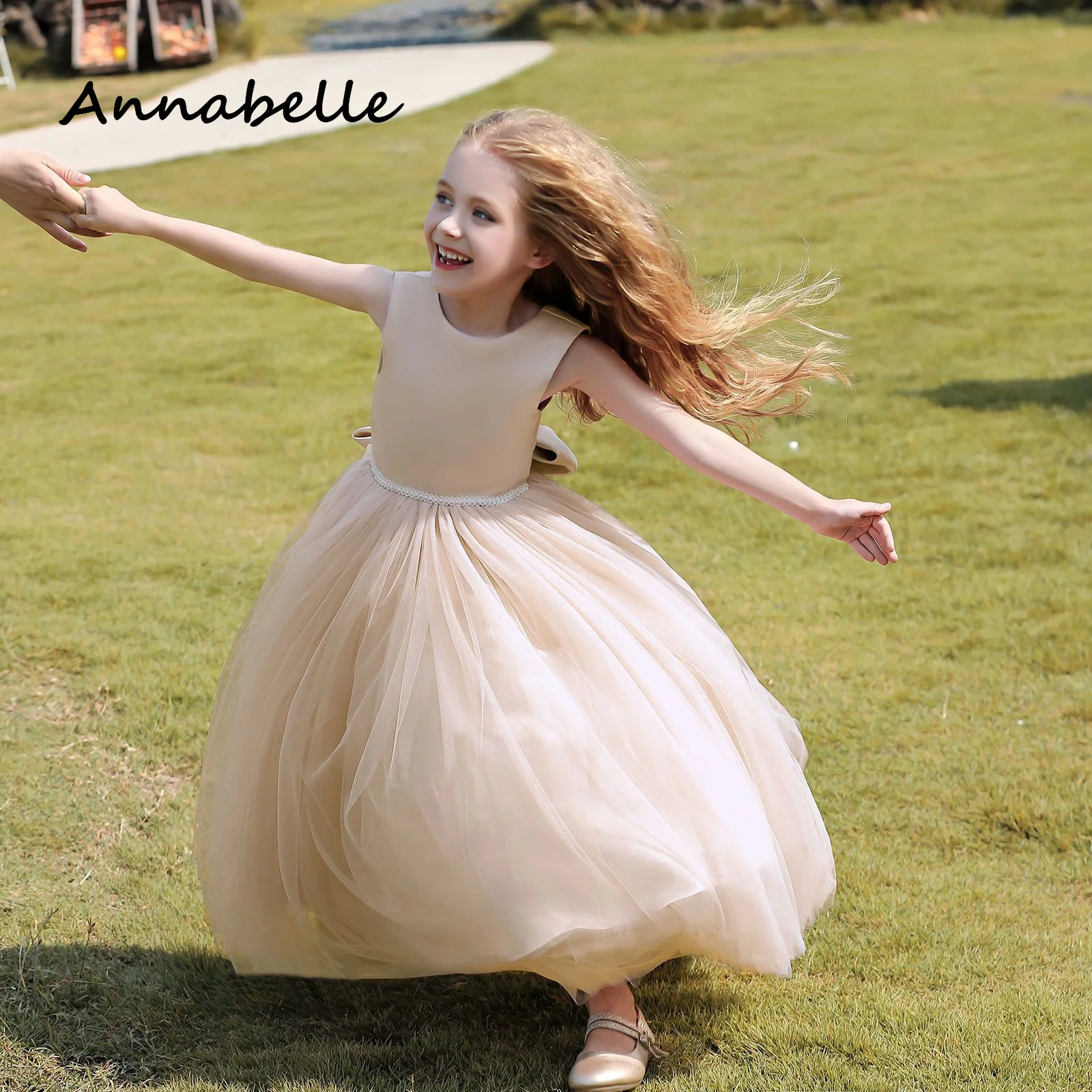 Annabelle Flower Girl's Long Dress Puffy Flower Baby Wedding cute Sleeveless dress White Dress Priness Girl Bow Dresses