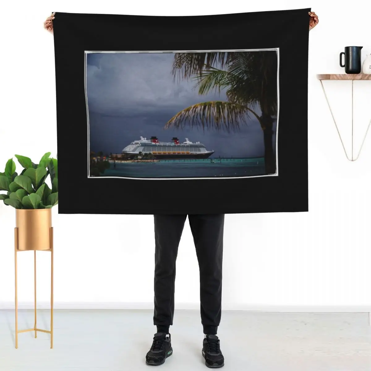 

Dream at Castaway Cay Throw Blanket Luxurious Soft Blanket Holiday Gift for Family