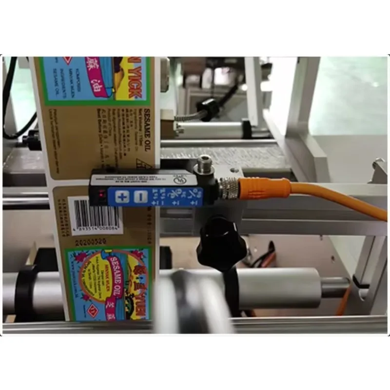 Manual Semi Automatic Round Bottle Labeling Machine From Factory China