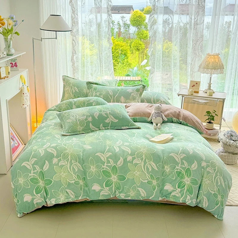 

Thickened Warm Milk Velvet Duvet Cover, Plant Flower Pattern Autumn and Winter Bedding, 1pc Comforter Cover Without Pillowcase