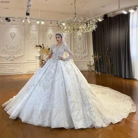 Amanda Novias 2026 Özelleştirilmiş NS5068 Tam Boncuklu V Yaka Gelinlik