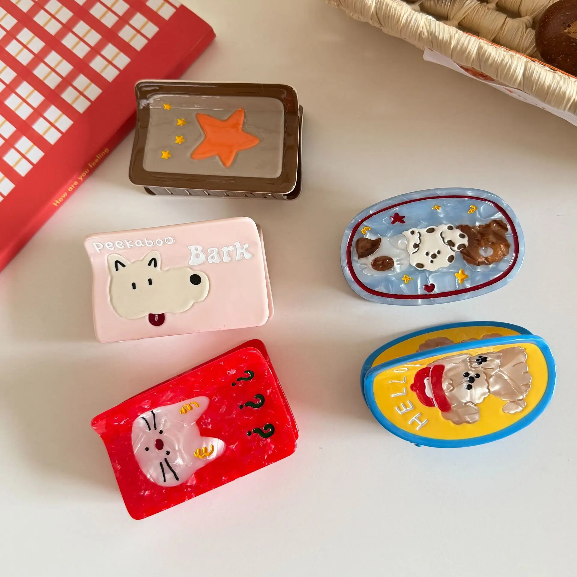 

Refreshing World Animal Toy Cards Hair Claw Cute Kittens and Puppies Acetate Hair Claw Clips Hair Accessories for Women Girls