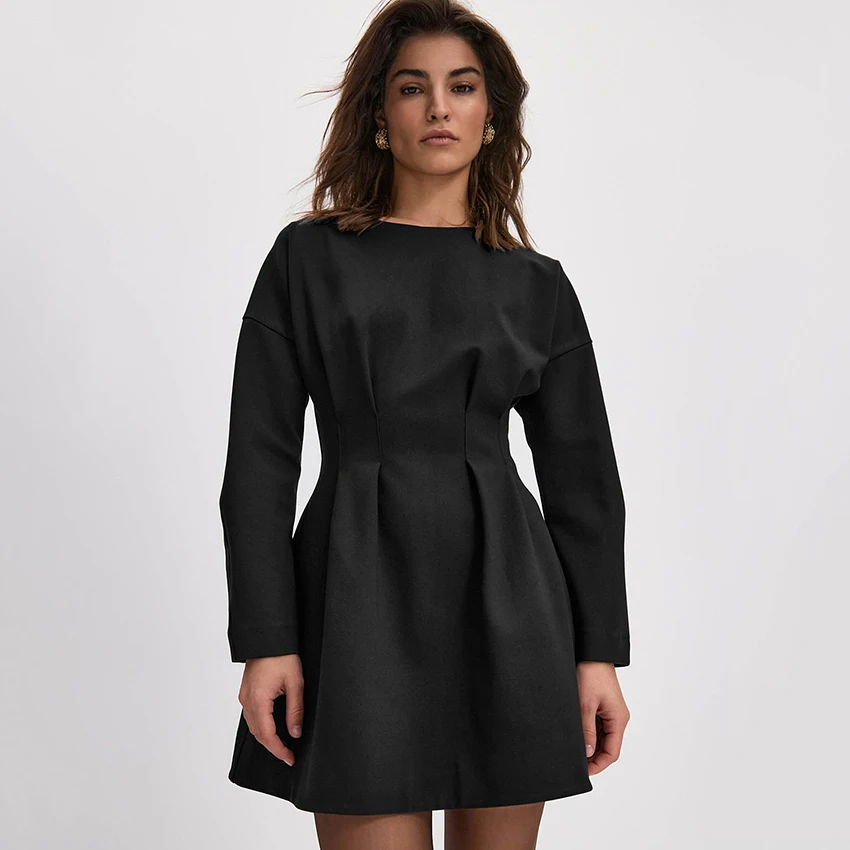 

Элегантное плиссированное короткое платье Linad с круглым вырезом, весеннее винтажное черное платье с завышенной талией, А-силуэт, уличный шик, свободное платье с длинным рукавом 2026