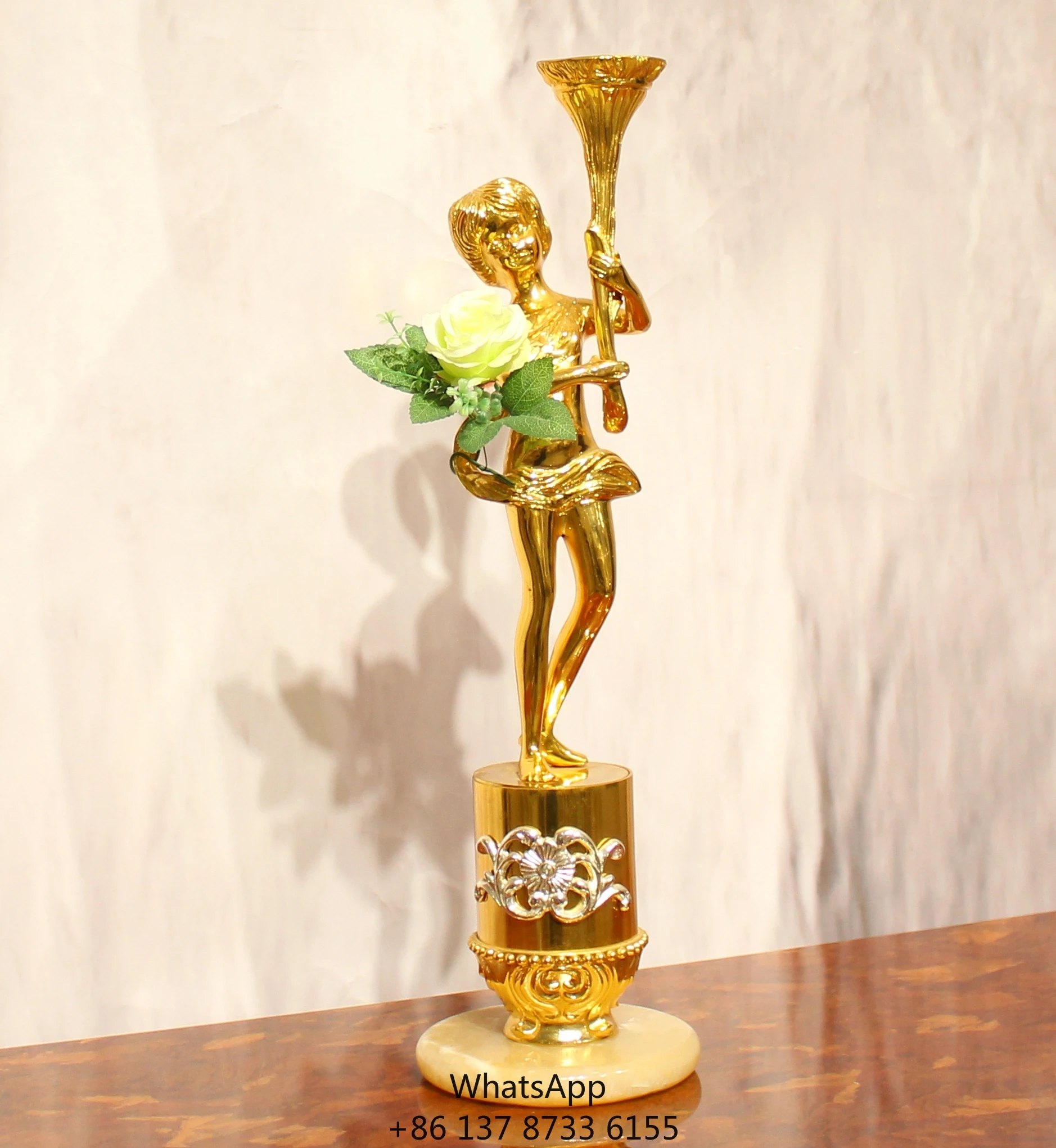 

Style Angel Candlestick Family Hotel Wedding Decoration Gift Golden Copper Candlestick