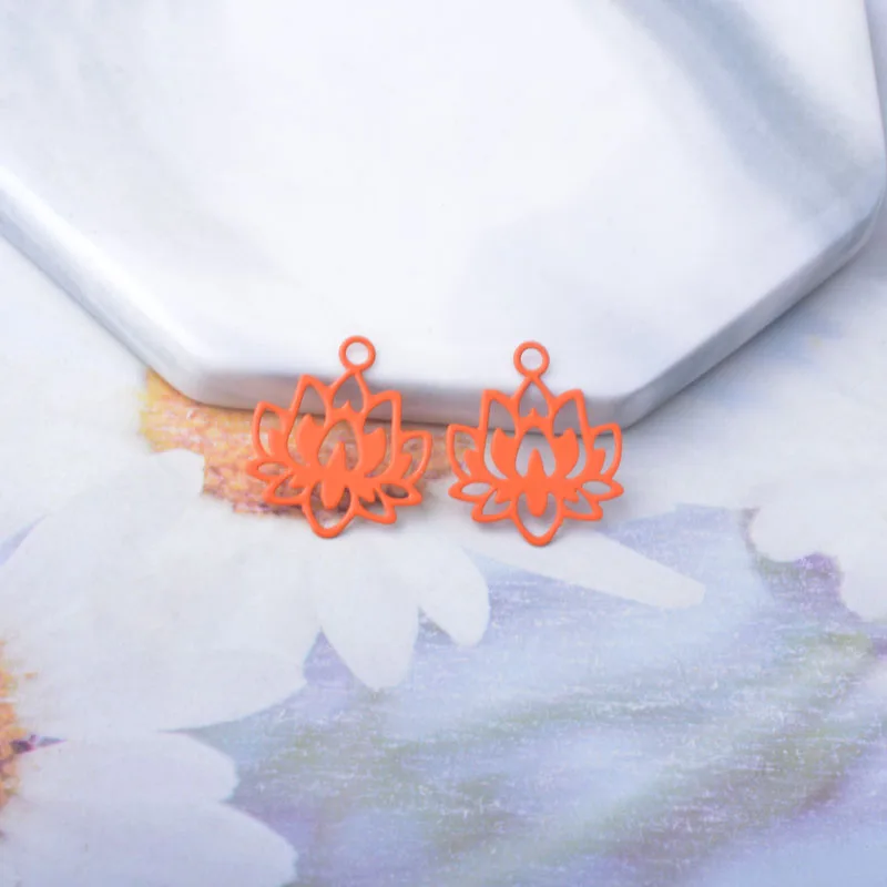 50 Stück AC14606 Messing Laser-geschnittene Dünne Lotus-Anhänger für DIY-Schmuck, Ohrringe und Halsketten – Detail 10