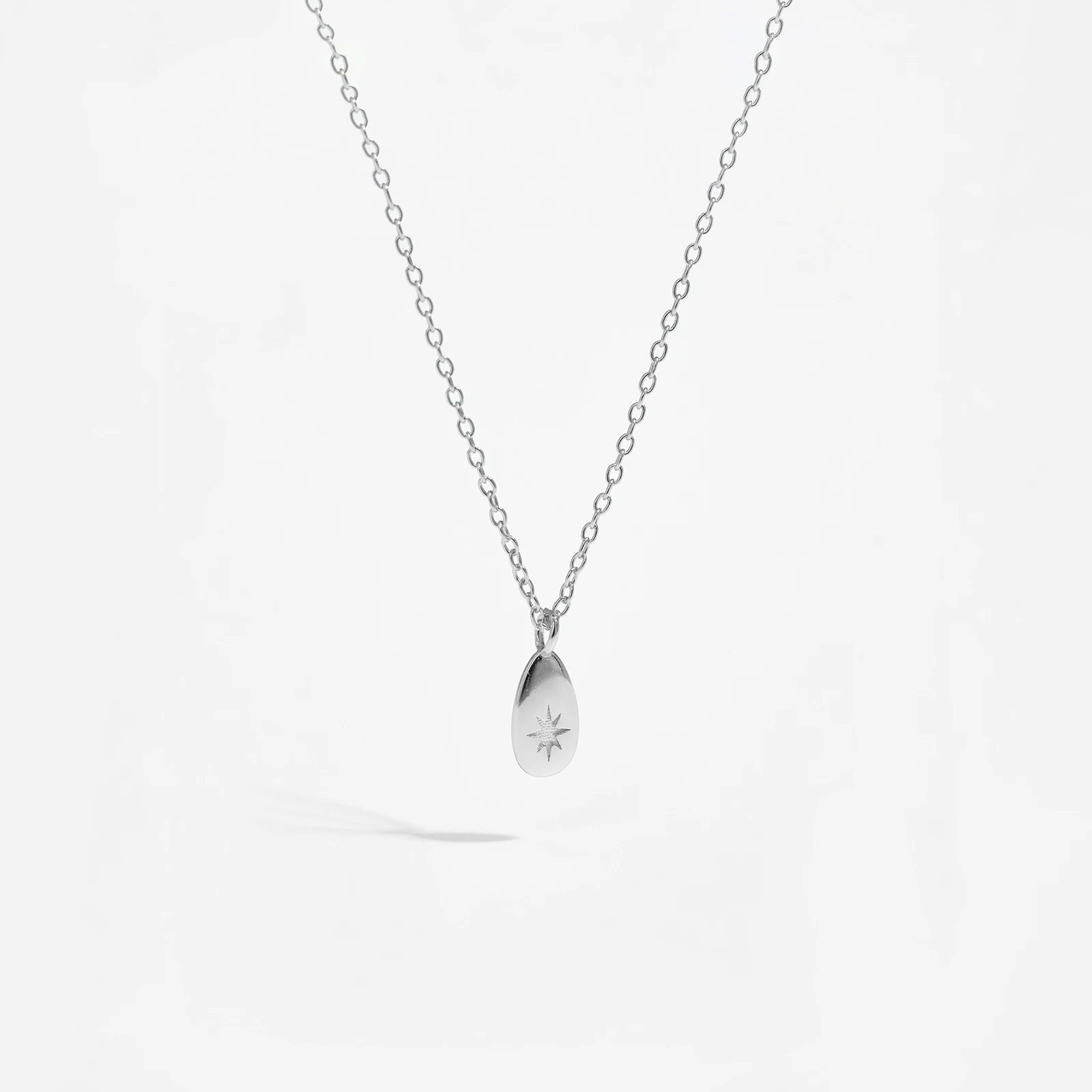 ANDYWEN New 925 Sterling Silver Gold Ovals Star CZ Pendant Tiny Charm Long Chain Necklace 2021 Biżuteria ślubna dla kobiet Prezent — zdjęcie 5