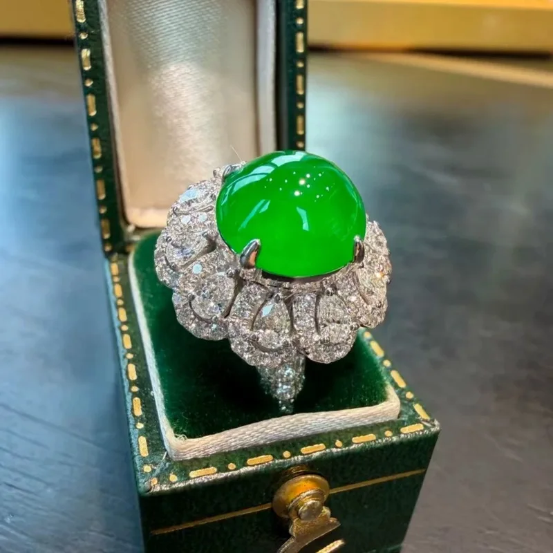 Chalcedony , agate comparable to jadeite, 925 silver-plated ice sun green ring, jade jewelry