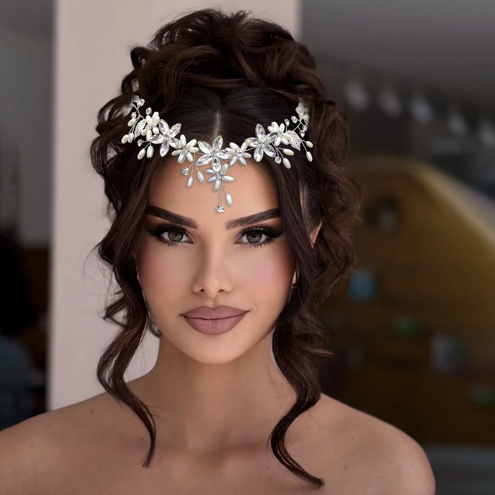 DZ133 Peinetas para el cabello con perlas para novia, cadena para la cabeza de la novia, accesorios para el cabello de boda, tocado de fiesta de hojas de aleación, diadema de cristal para mujeres y niñas