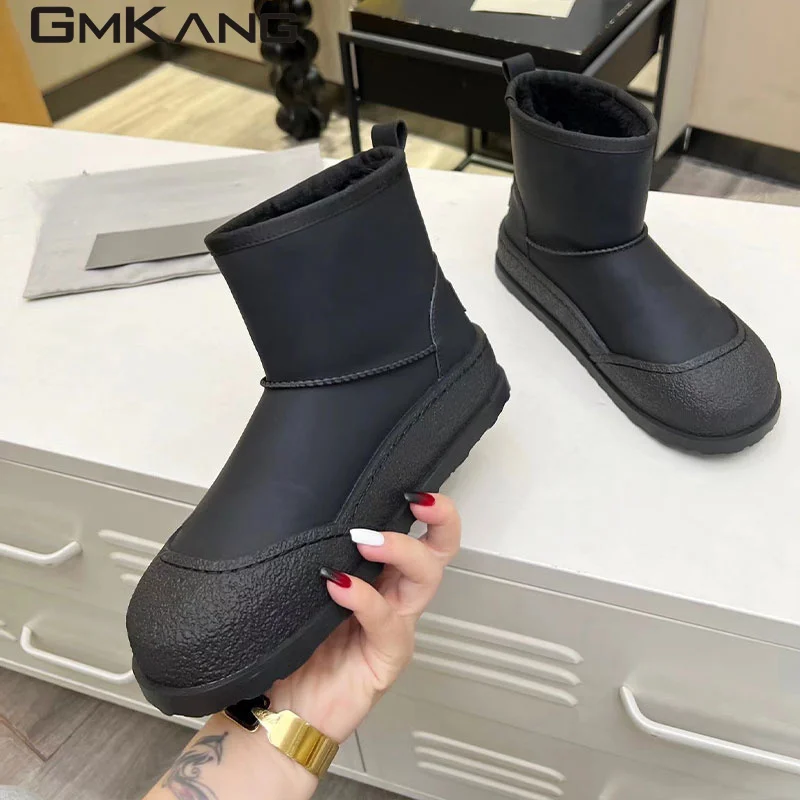New Car Sewing Technology Wool Short Boots Women\'s Round Head Lacing Ankle Boots Athletic Shoes Casual Flat Bottom Motorcycle Bo