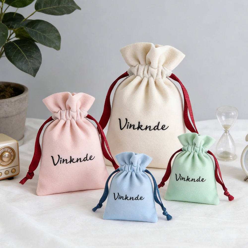 

100 шт., милая бархатная сумка для ювелирных изделий, персонализированная упаковка для ювелирных изделий, подарок, косметический органайзер, мешочки для пыли, коробка для конфет, торта