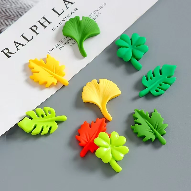 30/50 Stück kreative Reißzwecken mit Blatt-Ahornblatt-Klee, matte Harz-Fotowand-Reißzwecken für Korktafel, Memoboard