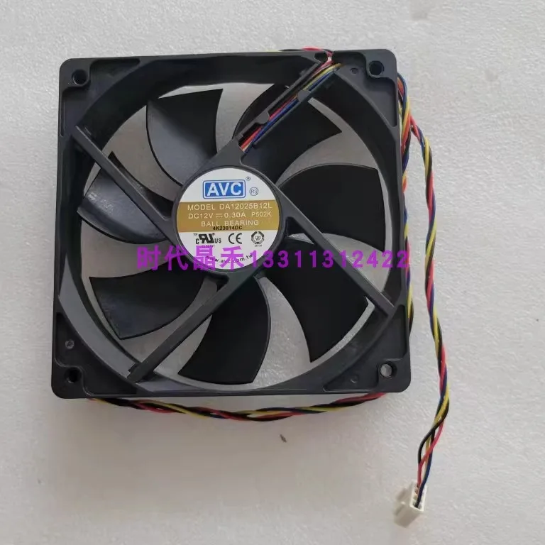 

AVC DA12025B12L P502K DC 12 В 0,30 А 90x90x38 мм 2-проводной охлаждающий вентилятор