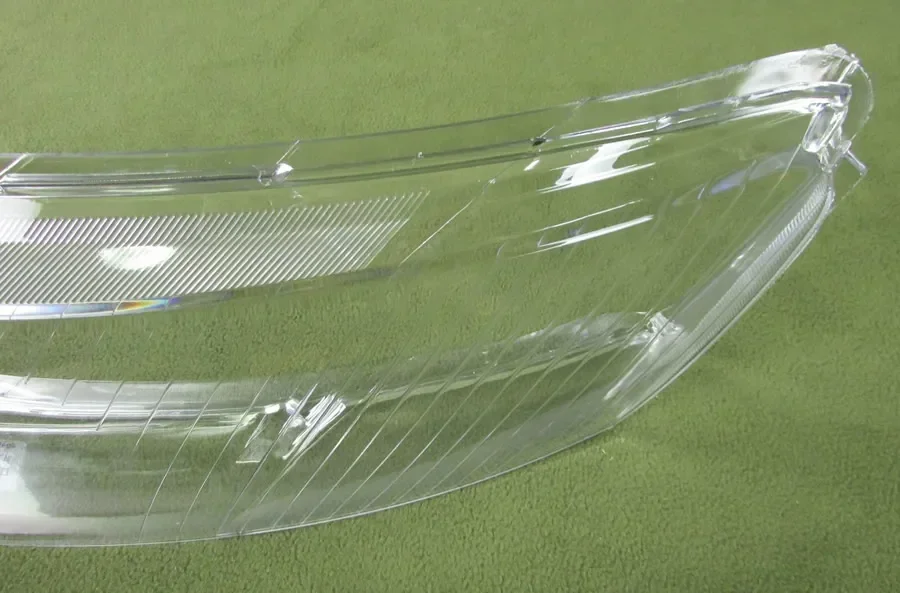 Plastikowa osłona reflektora Klosz reflektora Osłona reflektora Do 2004 2005 2006 2007 2008 2009 2010 2011 Audi A6 C6 — zdjęcie 5