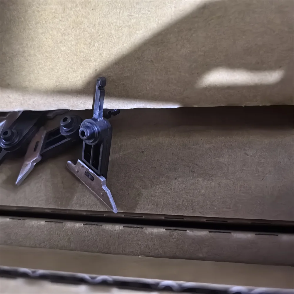 

25pcs. AE044067 AE04-4067 MP1100 MP1350 MP9000 Upper Fuser Picker Finger for Ricoh Aficio MP1350 9000 Pro 1107EX 1357EX 907EX