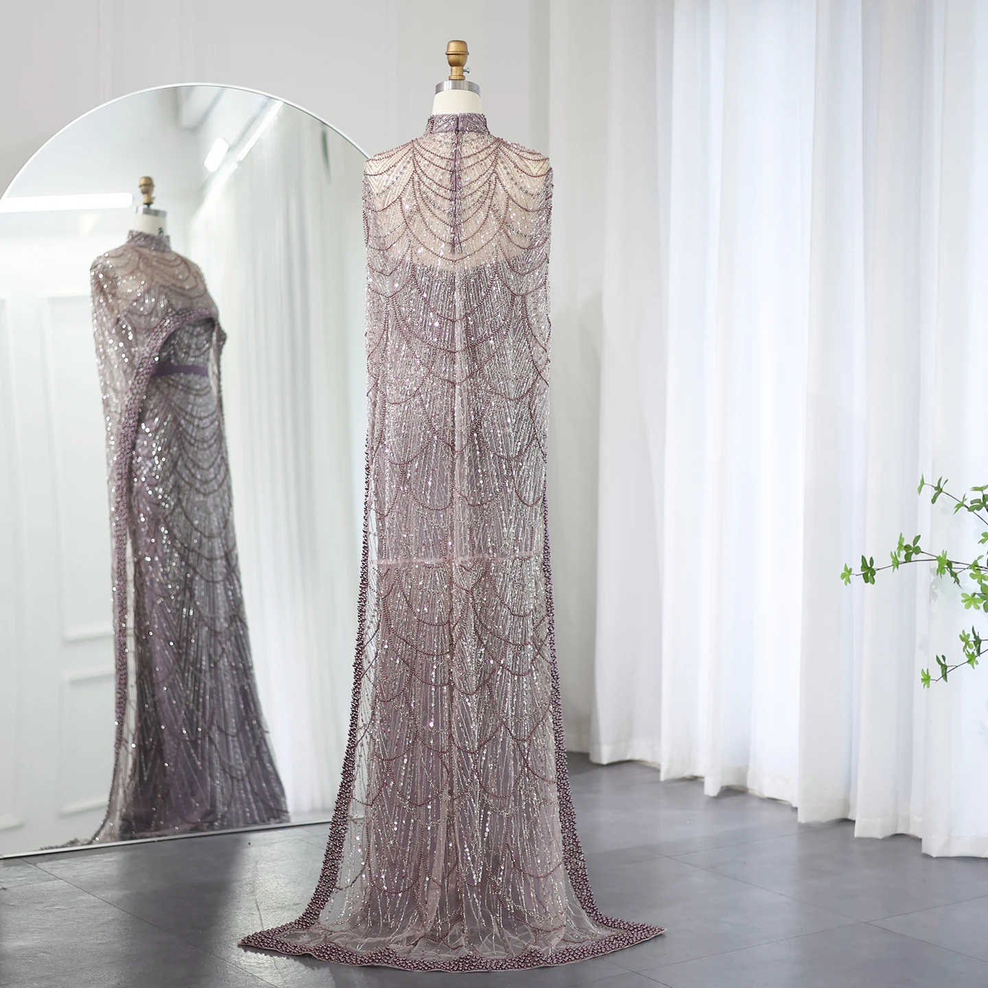 Sharon Said Luxus-Perlen Dubai Champagner Meerjungfrauen-Abendkleider mit Cape-Ärmeln Arabisches Hochzeits- und Abschlussballkleid SS369 Maßanfertigung – Detail 35