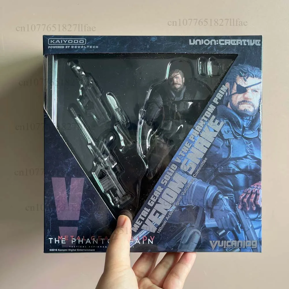 Alimenté par Revoltech Union Creative Metal Gear Solid V The Phantom Pain Venom Snake Action Figure Vulcanlog Committee Room Decor
