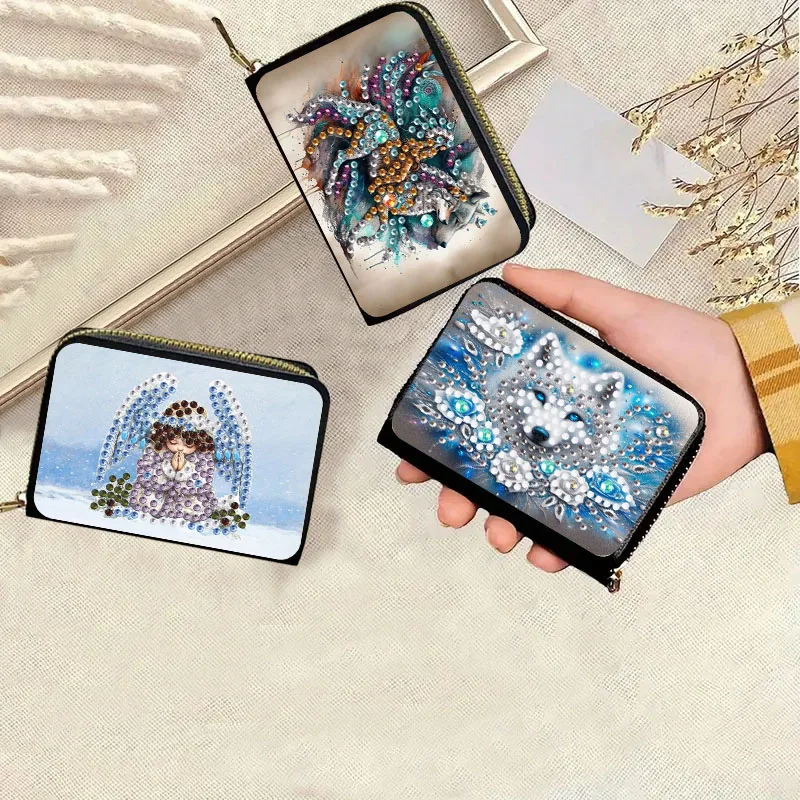 

1 DIY Wolf and angel pattern diamond art painting set card case, clip-on short ladies' clutch with zipper closure design