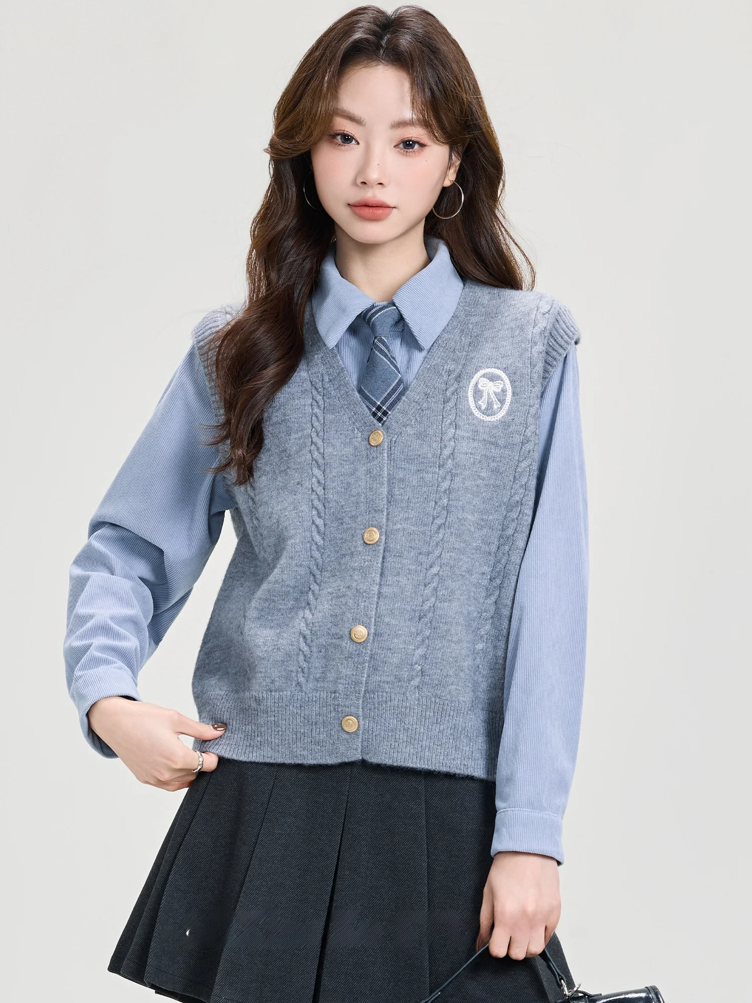 

ay V-ne Knitted Vest Women's Outerwear irt Layering Open Cardigan Top Sweet Sle Regular Thin Single Button Closure