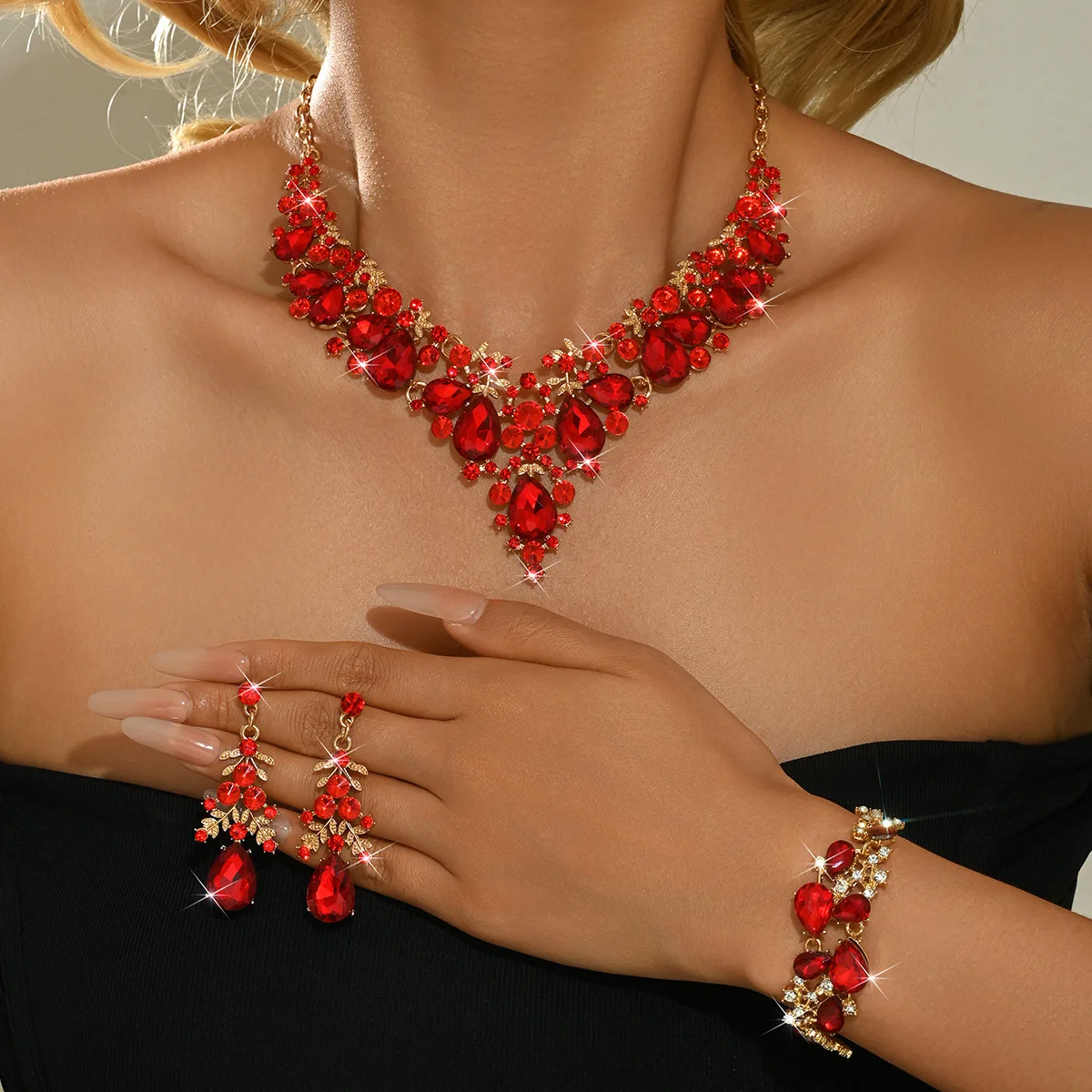 2026 New European American Alloy Chain Necklace Earrings Set Bridal Jewelry Wholesale