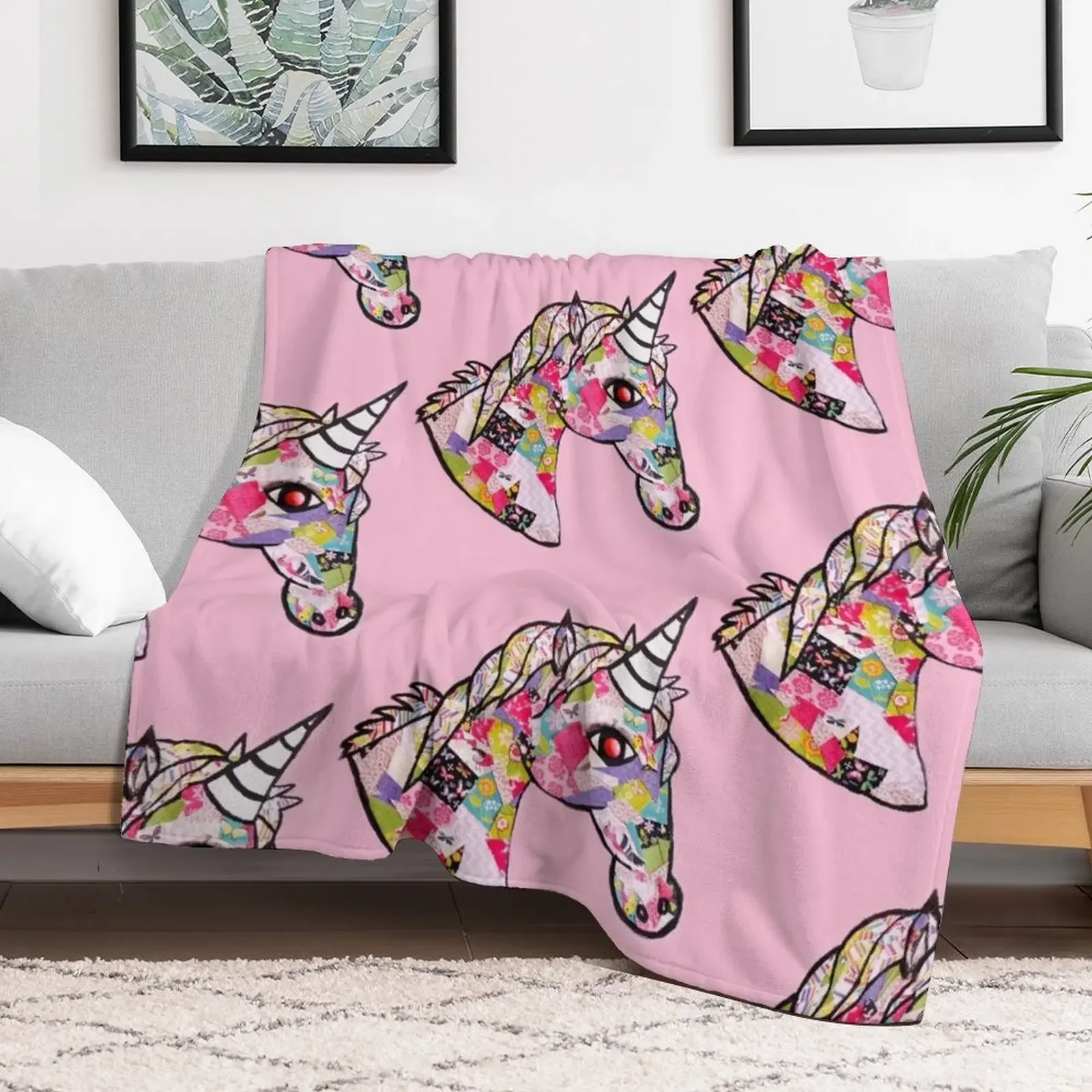 Unicorn in Drag Throw Blanket Ultra Soft Flannel Fleece Blanket for All Seasons