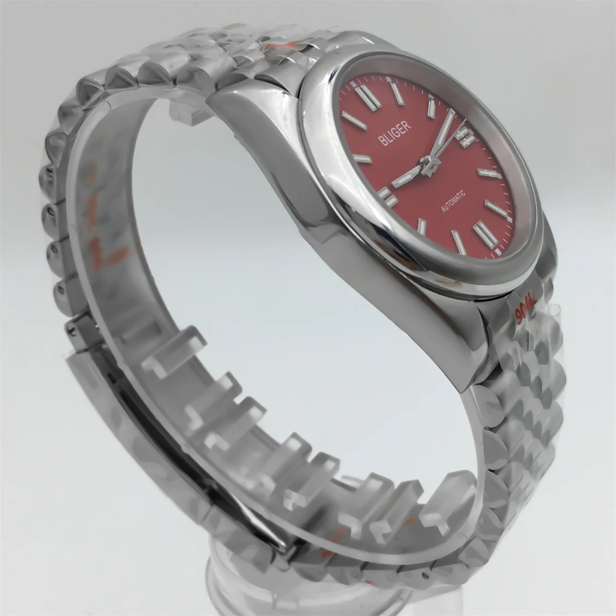 36mm/39mm Men\'s automatic watch NH35A PT5000 Red dial Green luminous polished bezel Stainless steel case bracelet Sapphire glass