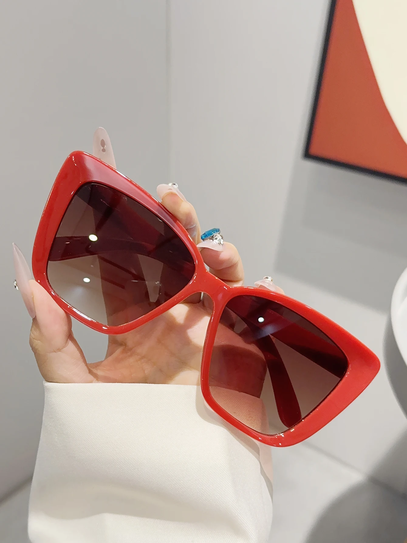 1-teilige Cat-Eye-Sonnenbrille im Retro-Stil, modische und hochwertige Damen-Sonnenbrille, geeignet für den Urlaub am Meer – Detail 3