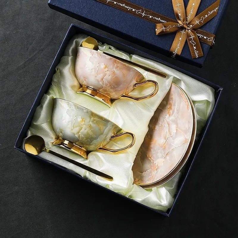 Ceramic retro high-value bone china European coffee cup, afternoon tea set gift box, high-end tea cup saucer