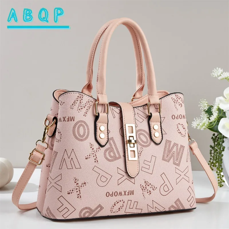 

Women's Handbag Luxury Brand Fashion Trend Women's Shoulder Crossbody Bag Letter Large Capacity Casual Women's Bag High Quality