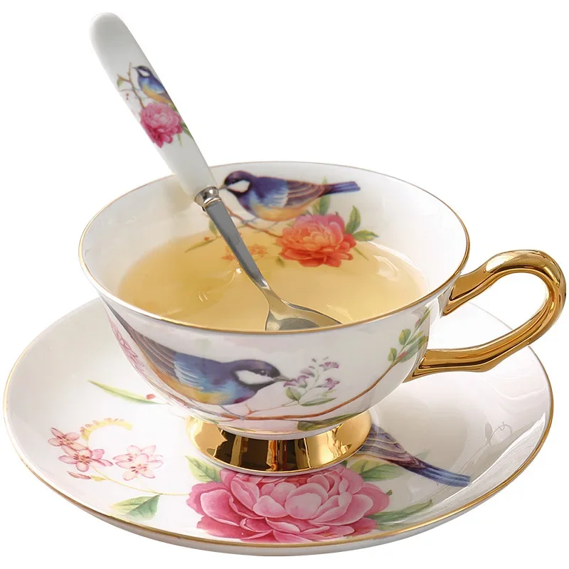 Luxury Bone China Coffee Cup with Saucer Spoon British Porcelain Tea Tumbler Painted Flower Bird Ceramic Cafe Mug Drinkware Gift