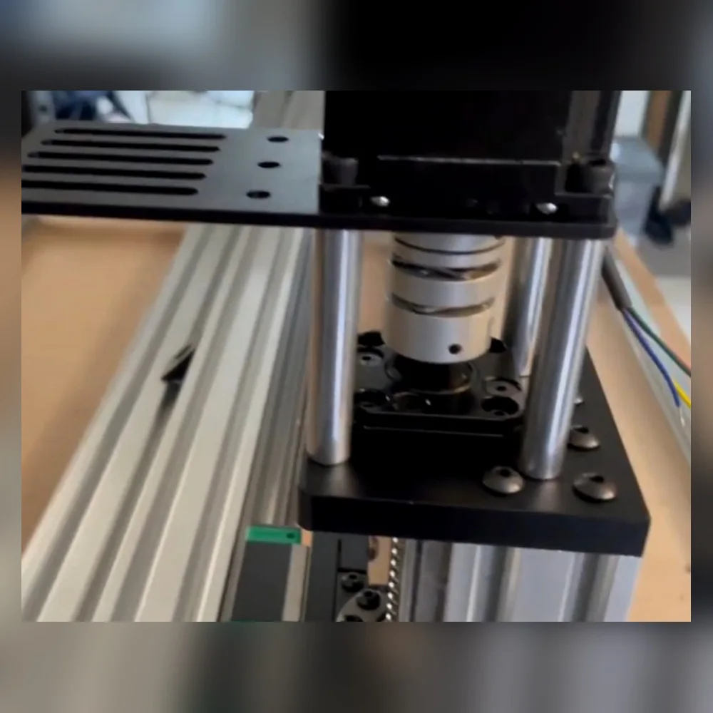 BulkMan3D ULTIMATE Bee 4-Axis CNC Router XPROV5 GRBL HGR Rails SFS1210 Ball Screws for Wood Metal Plastic Engraving 50in Cutting