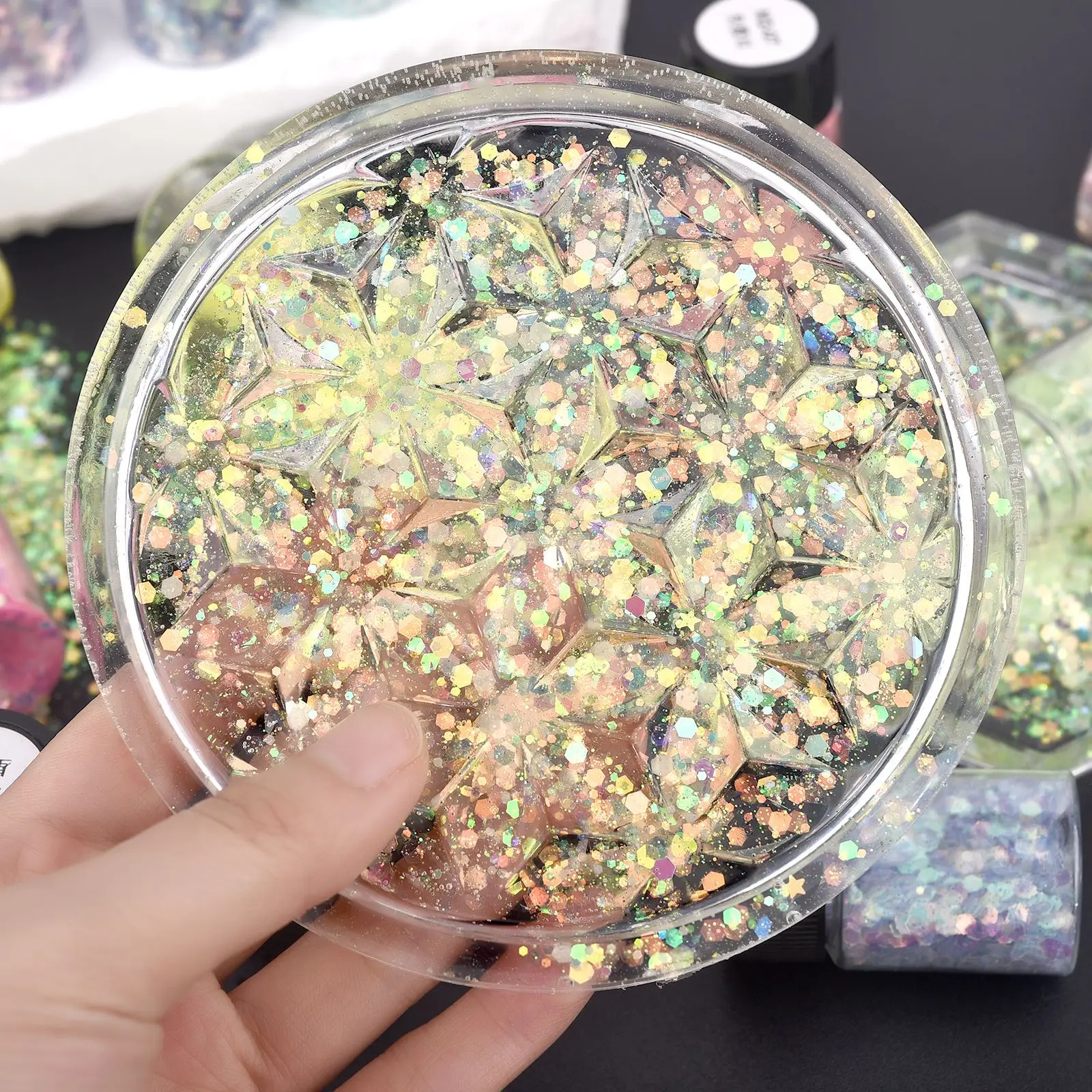 16 Color Luminous Sequins Glow In The Dark Glitters For DIY Epoxy Mold Jewelry Findings Nail Art Craft Resin Filling Decoration