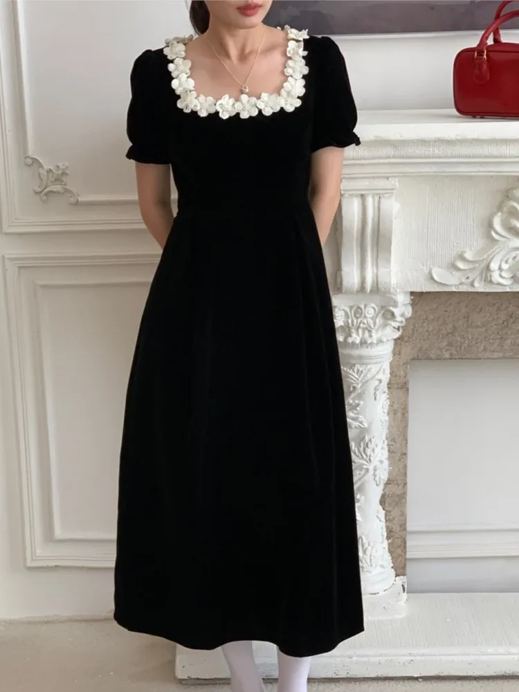 

Autumn Vintage Square Neck Elegant Long Dress Women Short Sleeve Princess Style Birthday Wedding Party Hepburn Velvet Dress
