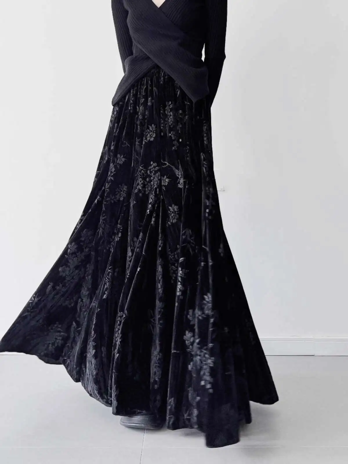 UMI MAO Craft Dark Velvet Printed Skirt National Style Stunning Ankle-Length Skirt Step-by-Step Lotus Fish Tail Skirt