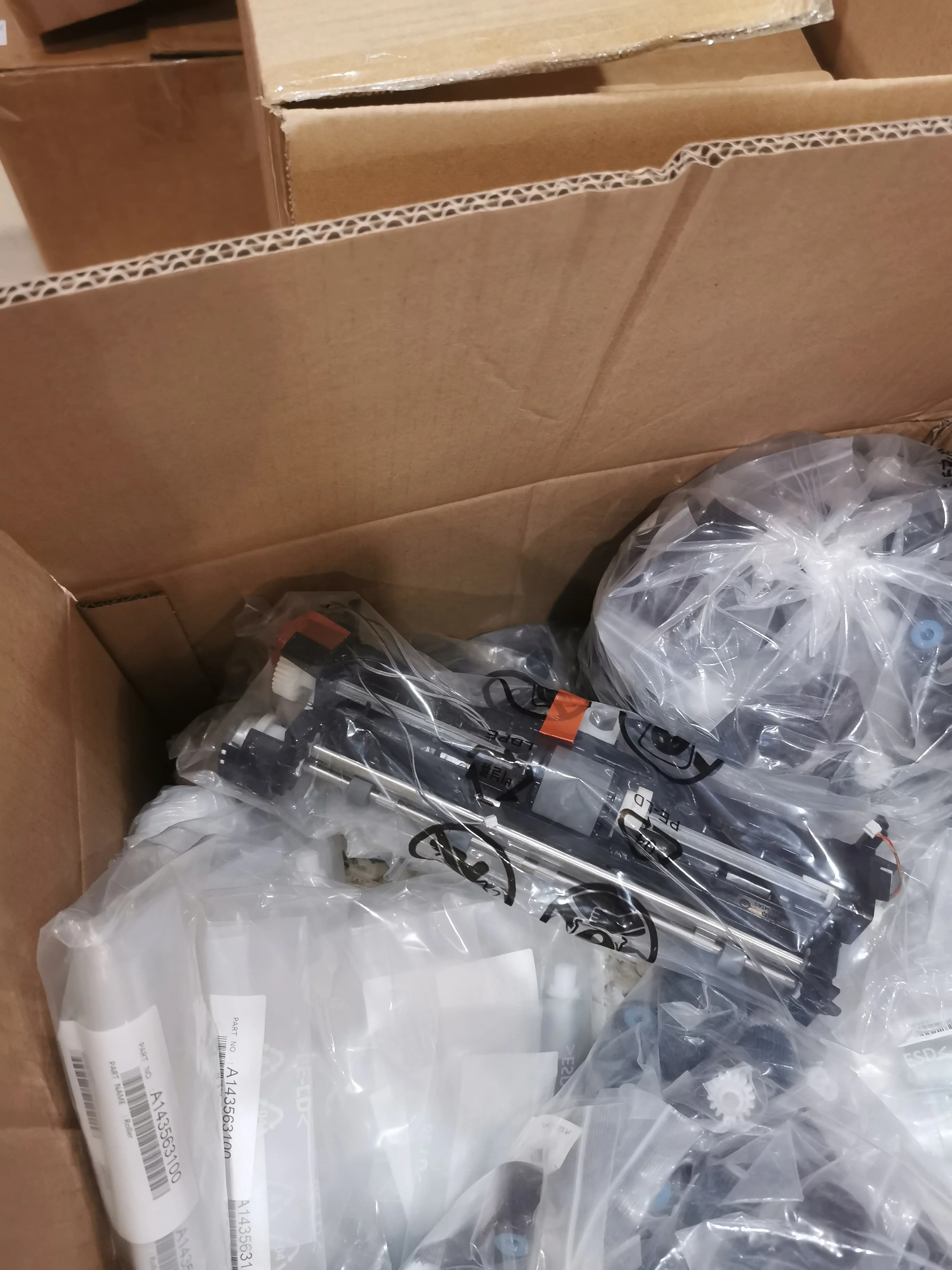 

JC93-00547A Базовый путь бумаги для Samsung CLP-365 360 для HP Laser 150a 178nw 178 Пикап-блок