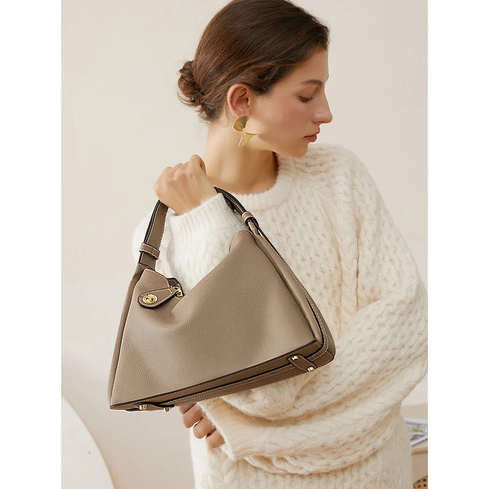 

Advanced New Cross Shoulder Bag Fashion Underarm Bag Atmospheric Women's Bag